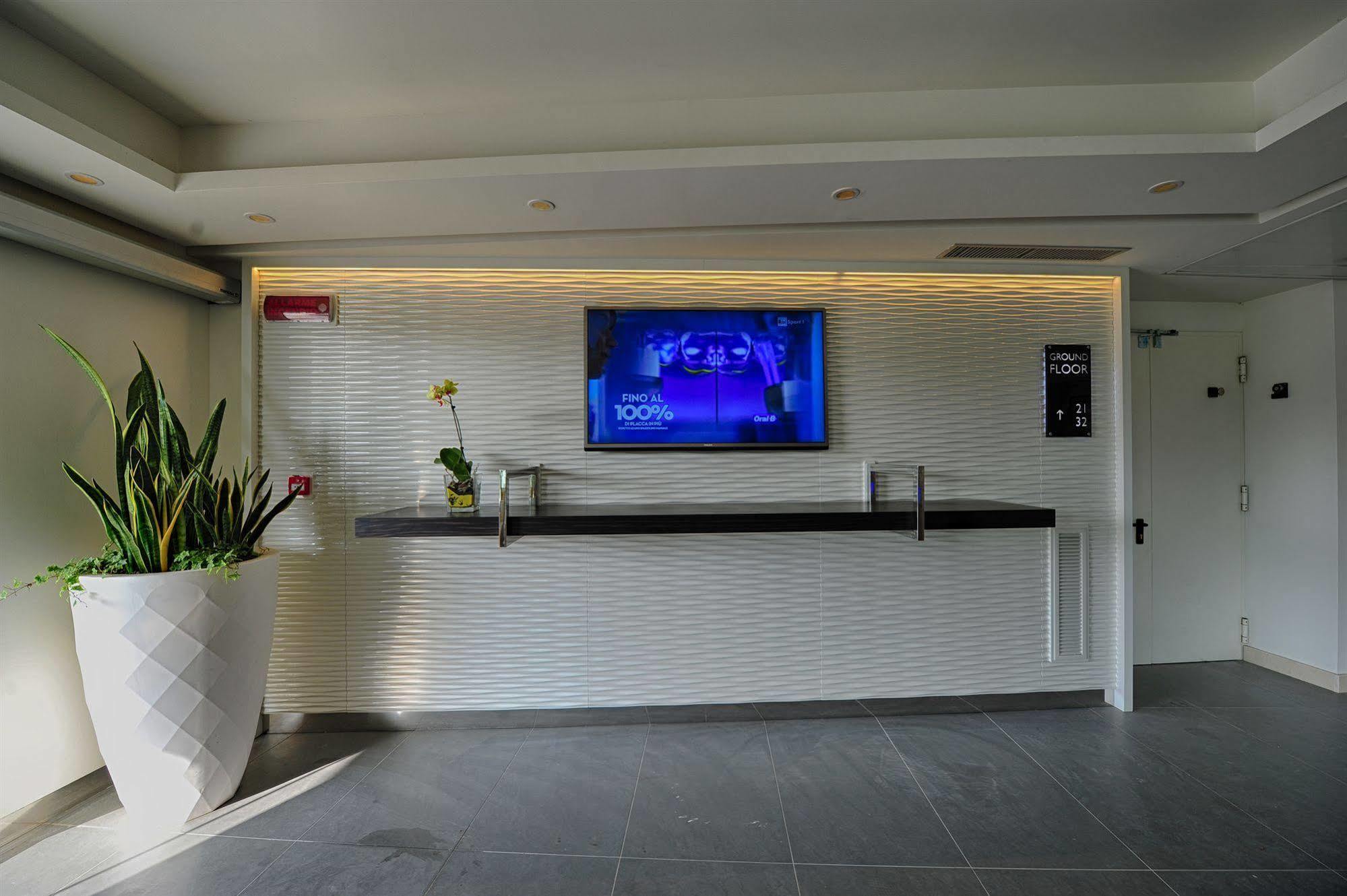 Mercure Viareggio Esterno foto
