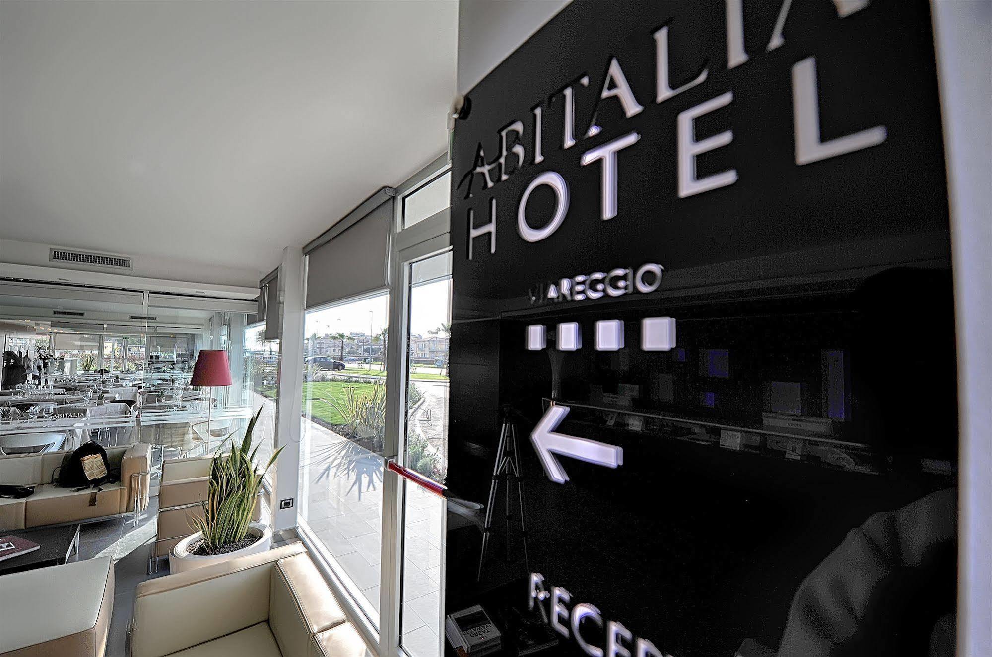 Mercure Viareggio Esterno foto